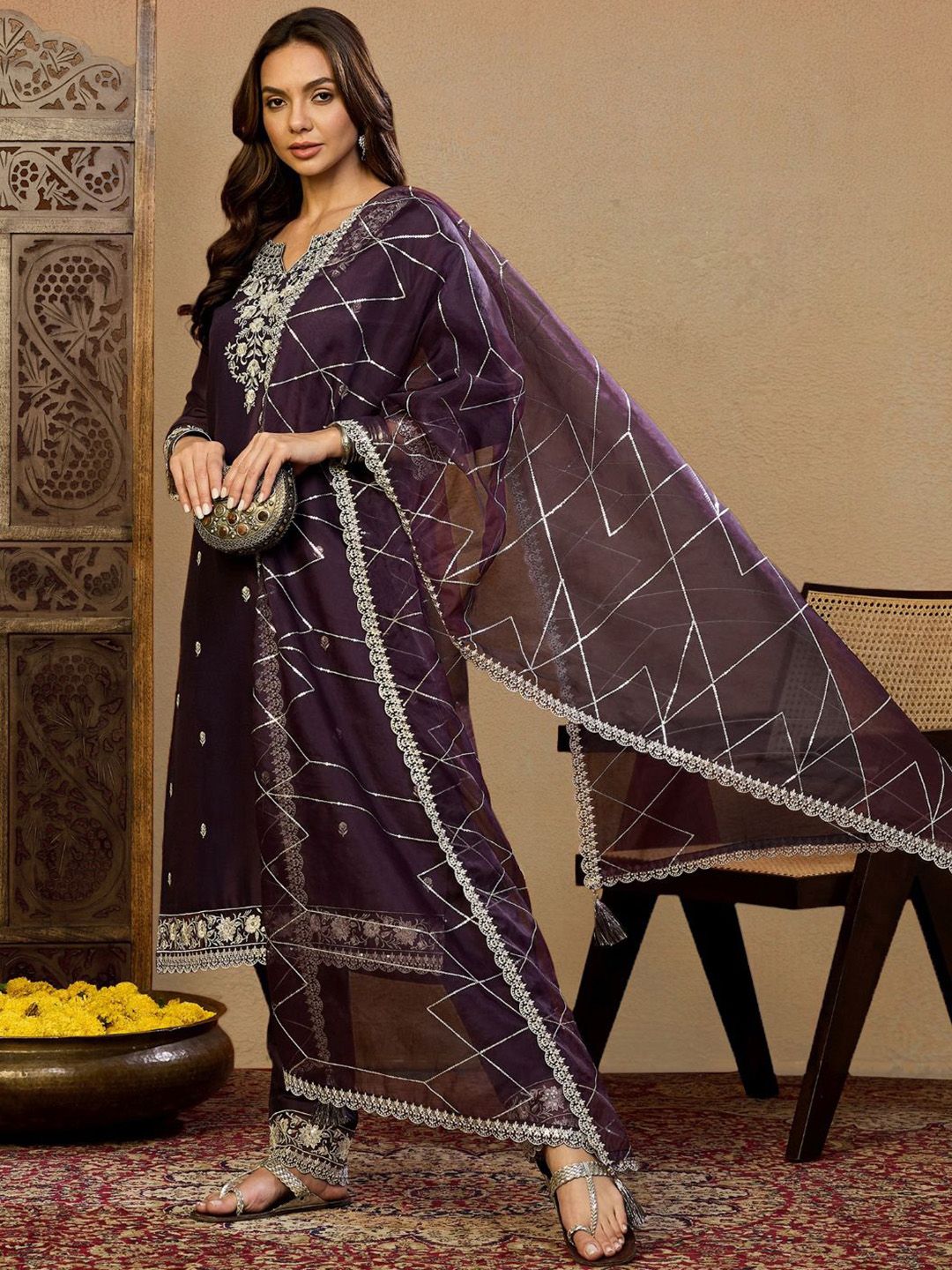 Dhiyona PD Women Women Embroidered Straight Kurta & Trousers With Dupatta Kurta Sets
