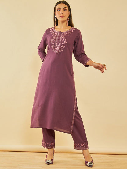 Dhiyona SO Women's Purple Floral Yoke Design Thread Work Straight Kurta With Trousers
