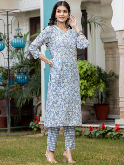 Dhiyona VA Women'sPaisley Printed Regular Kurta with Trouser & Dupatta