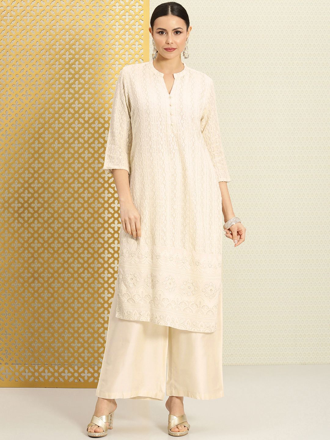 Dhiyona PD Women Women Jashn Embroidered Thread Work Zari Sequinned Kurta with Palazzos