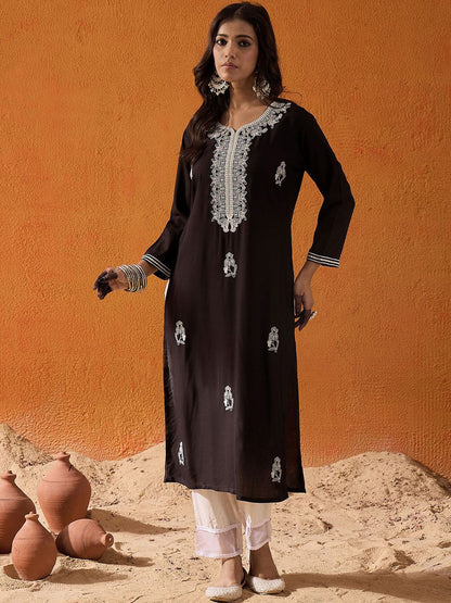 Dhiyona IE Ethnic Motifs Embroidered Straight Kurta