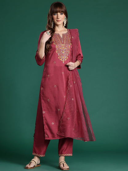 Dhiyona IE Floral Embroidered Kurta with Trousers & With Dupatta