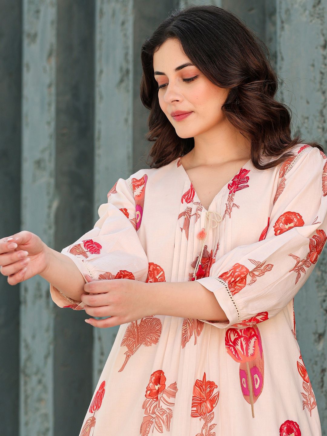 Floral Printed V-Neck Pure Cotton Kurta With Trousers