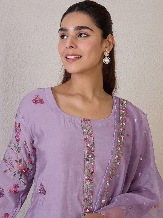 Women Floral Embroidered Kurta with Trousers & Dupatta