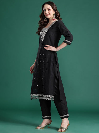 Dhiyona IE Floral Embroidered Sequinned Pure Cotton Kurta with Trousers & With Dupatta