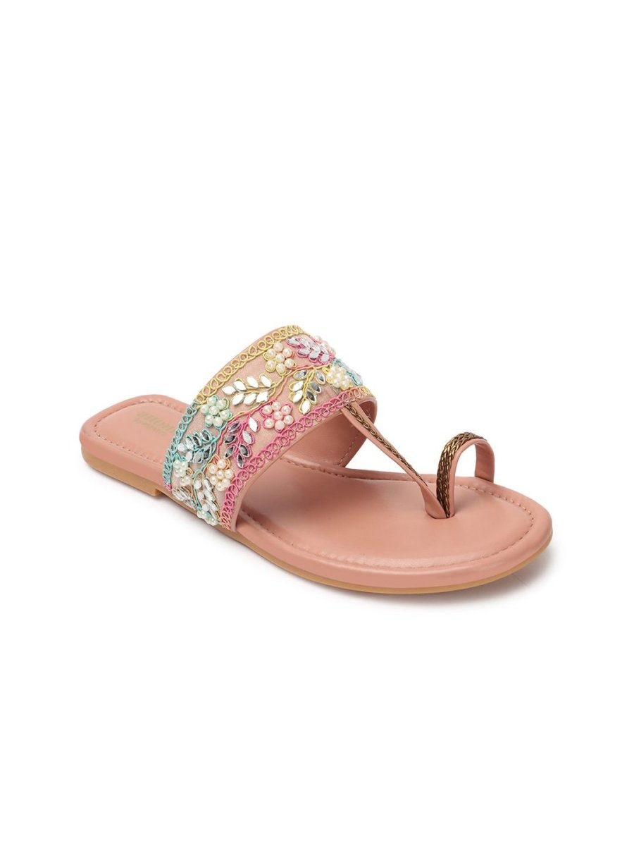 Dhiyona AK Western - Embellished One Toe Flats