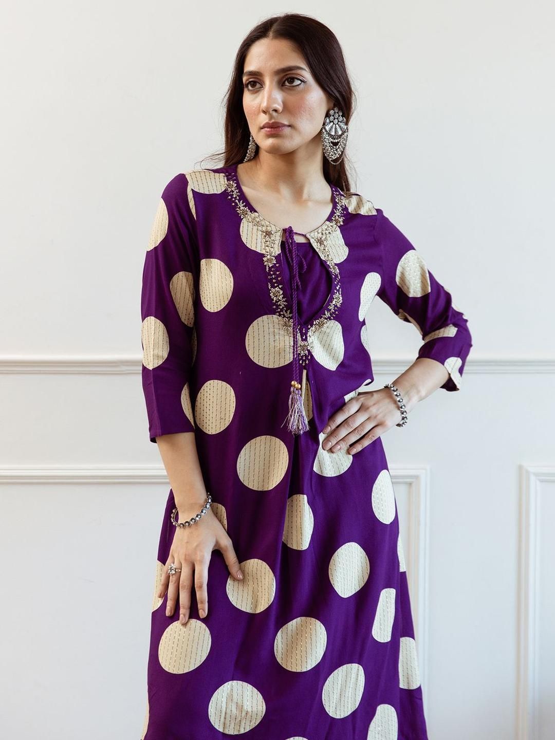 Dhiyona IE Printed & Embroidered A-Line Tunic & Trousers Co-Ord Set