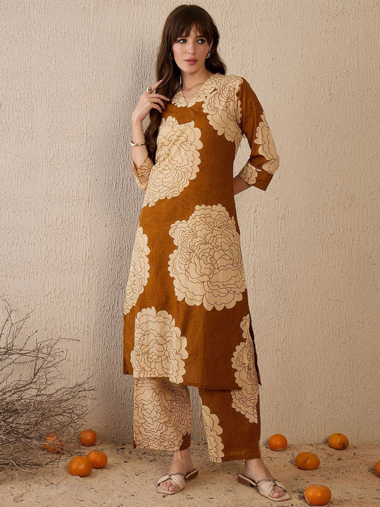 Dhiyona IE Women Floral Printed Regular Pure Cotton Kurta with Trousers