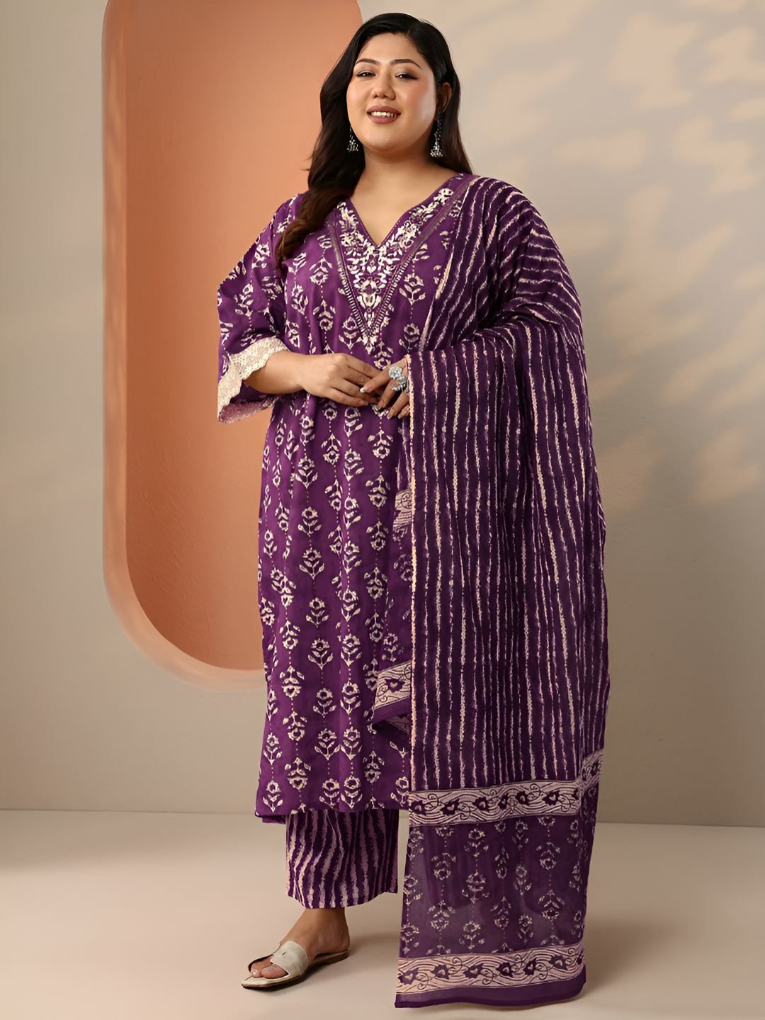 Dhiyona Women's Plus Size Ethnic Motifs Printed Kurta with Trousers & Dupatta