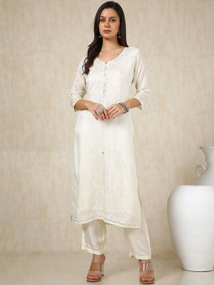 Dhiyona SO Women's Off White Floral Embroidered Round Neck Mirror Work Kurta With Trousers & Dupatta