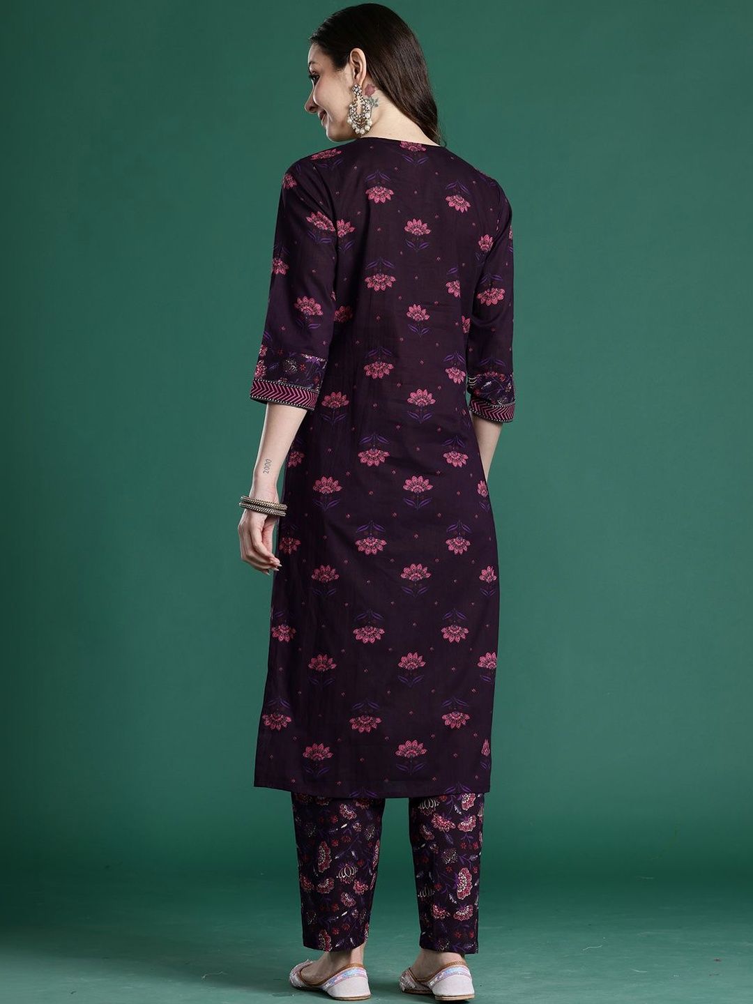 Women Floral Printed Regular Thread Work Pure Cotton Kurta with Trousers
