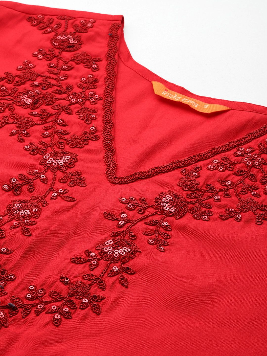 Dhiyona IE Ethnic Motifs Embroidered Sequinned Kurta with Trousers & With Dupatta