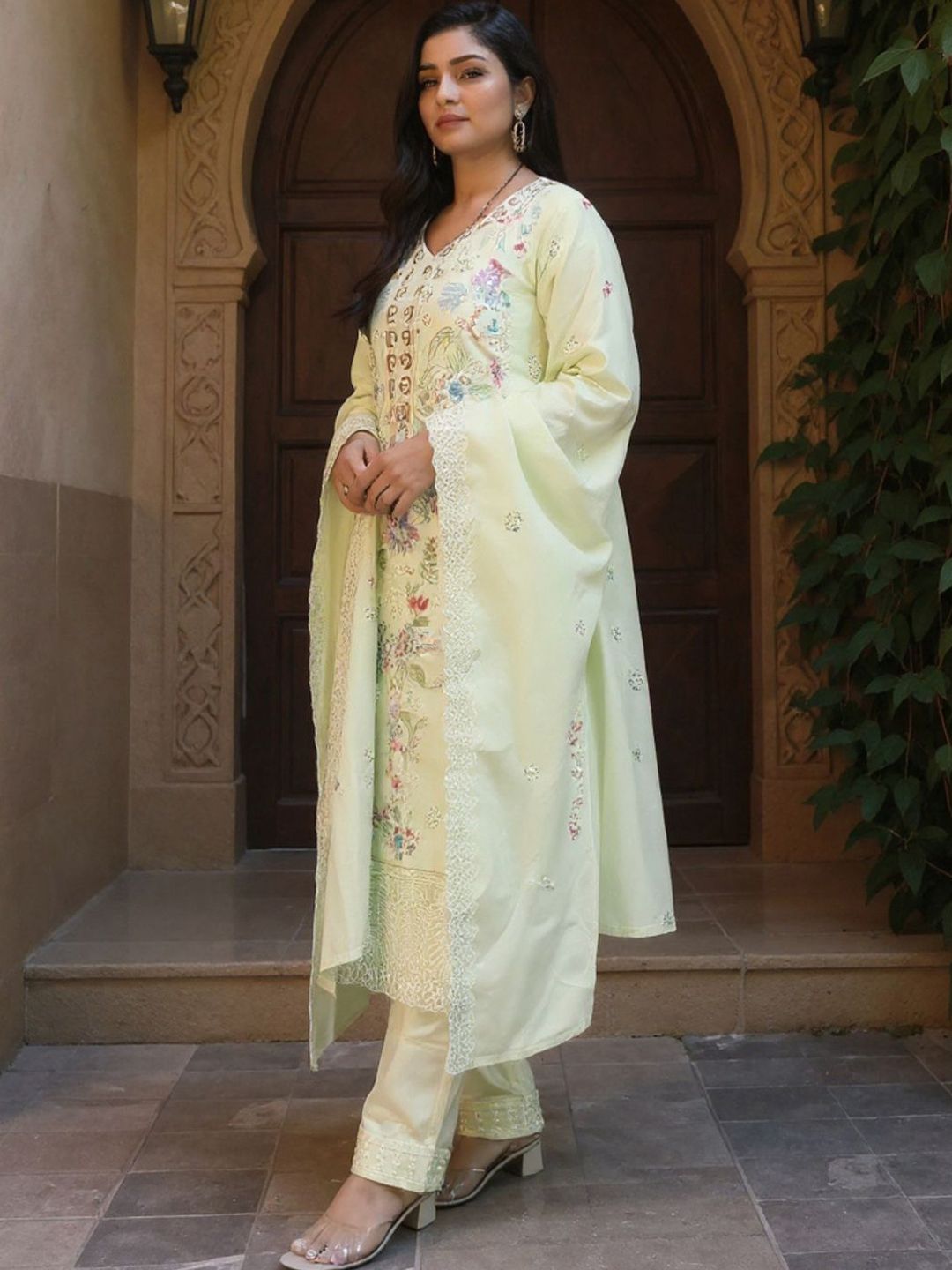 Women Embroidered Regular Thread Work Pure Cotton Kurta with Trousers & Dupatta