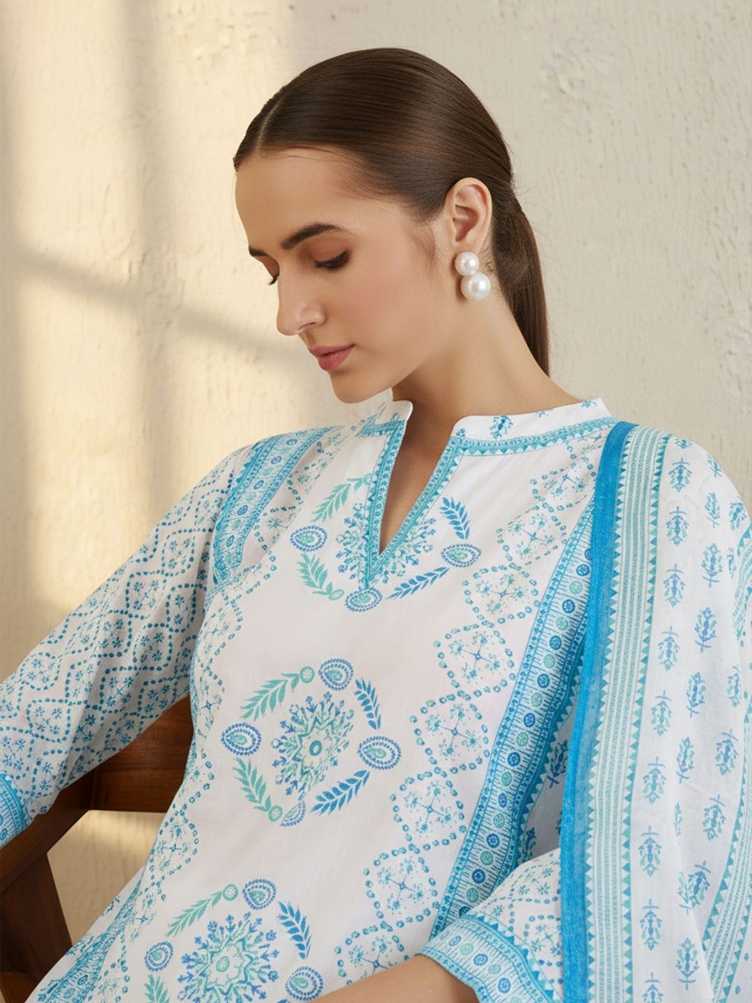 Ethnic Motifs Printed Notch Neck Pure Cotton Kurta With Trouser & Dupatta