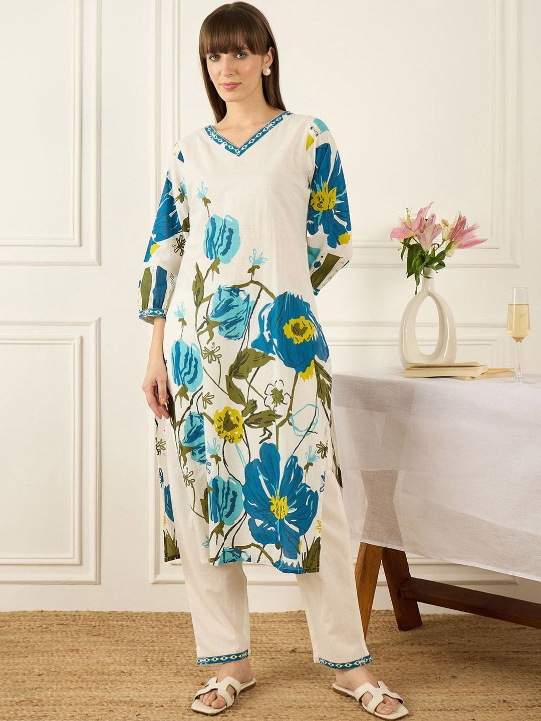 Women Floral Printed Regular Pure Cotton Kurta with Trousers & With Dupatta