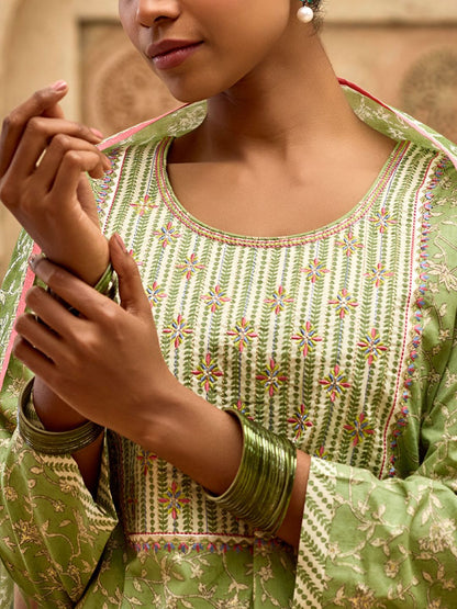 Dhiyona WP Women Floral Embroidered Cotton Kurta with Pyjama & Dupatta