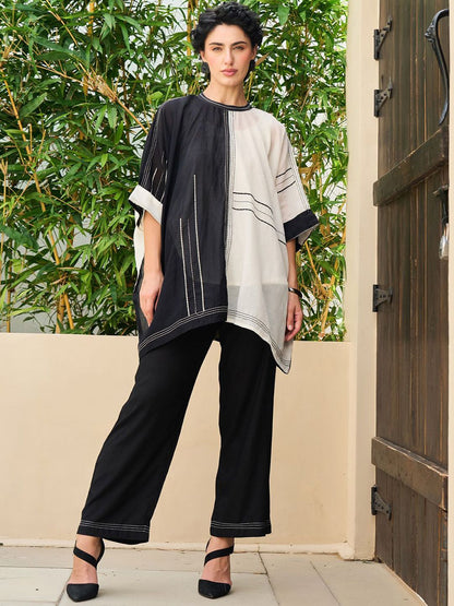 Dhiyona IE Embroidered Kaftan Top With Trousers