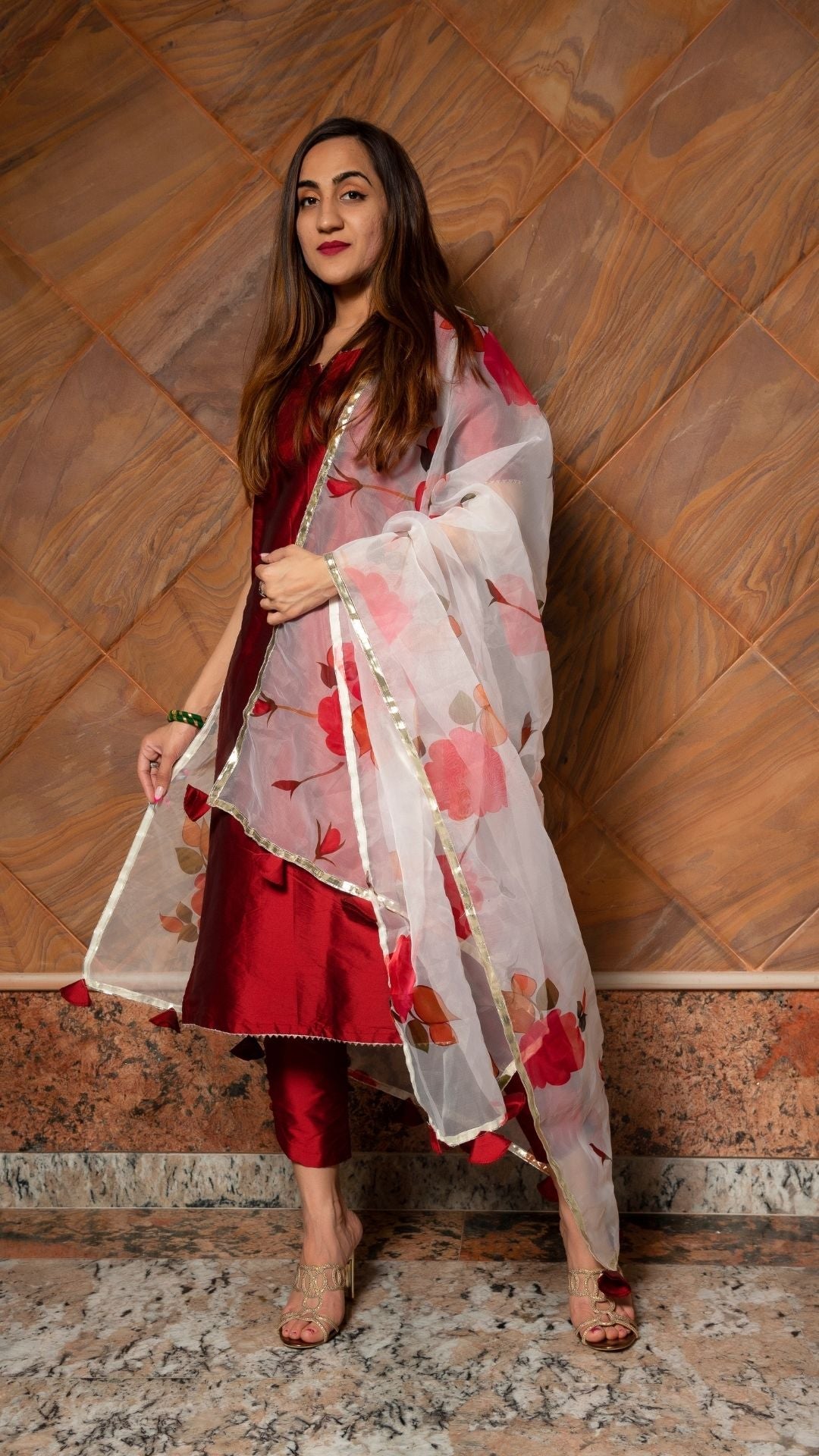 Maroon Phool Taffeta Silk Suit With Digital Print Organza Dupatta Set