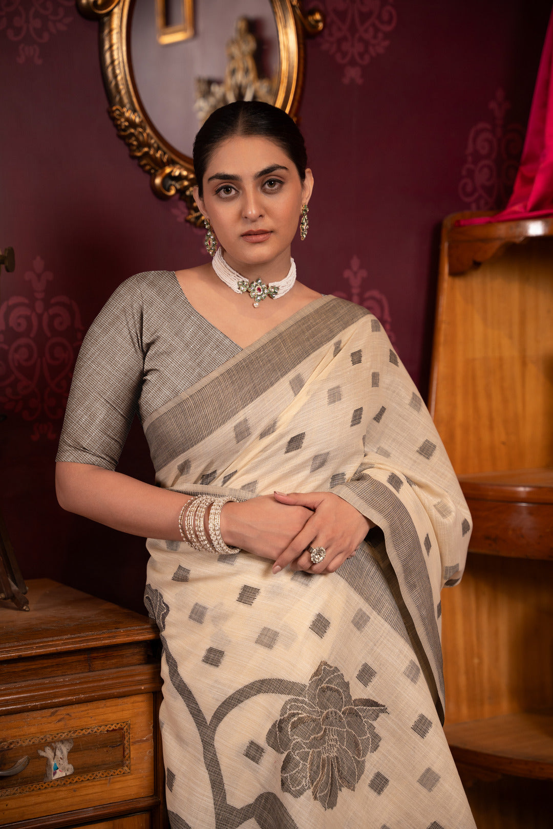Dhiyona GR Women's Maitri Cream Linen Woven Saree