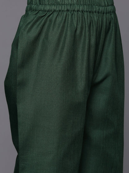 Dhiyona VR Women's Green Embroidered Long & Flared Sleeves Kurta With Tonal Bottom