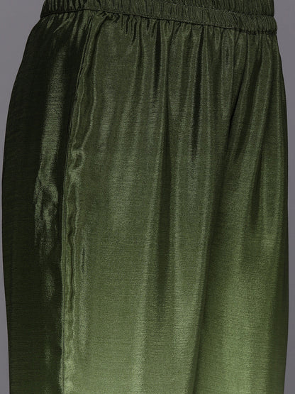 Dhiyona VR Women's Mandarin Collar Placement Embroidered Kurta Paired With Tonal Bottom