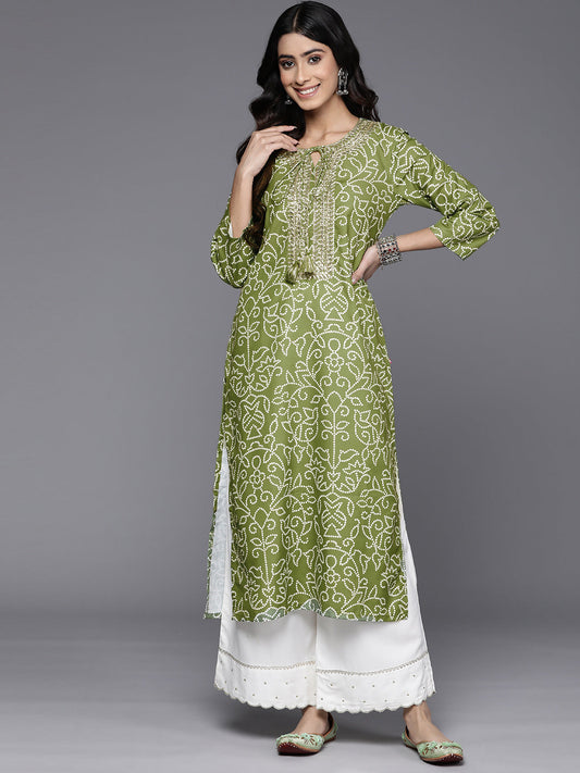 Dhiyona VR Women's Olive Bhandhani Print Gota Yoke Embroidered Kurta With Round Neck And With Tassel Detailings