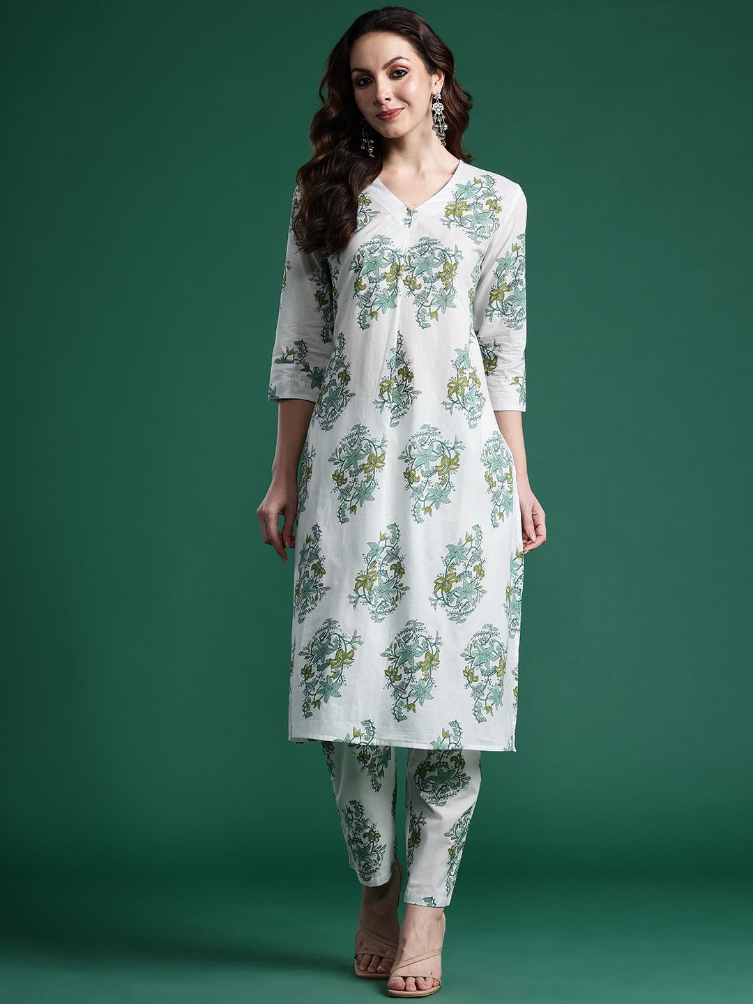 Floral Printed Pleated Pure Cotton Kurta with Trousers