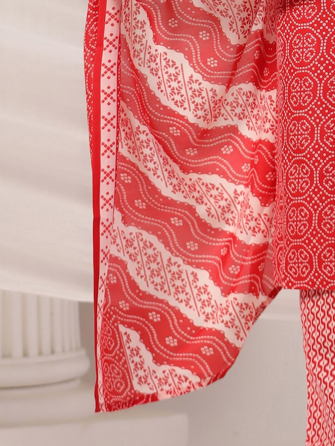 Bandhani Printed Notch Neck Pure Cotton Kurta With Trousers & Dupatta