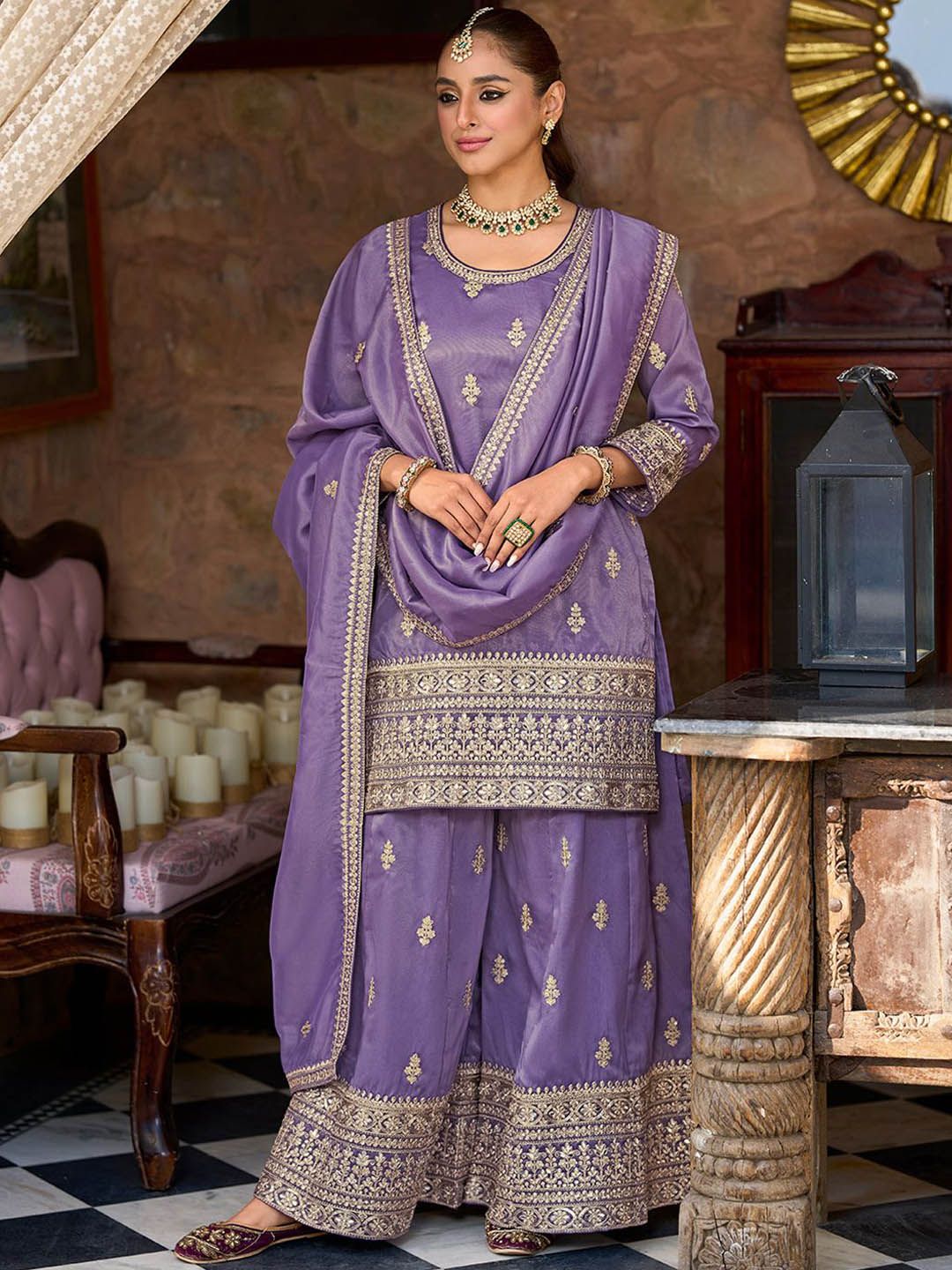 Dhiyona IE Ethnic Motifs Embroidered Round Neck Zari Straight Kurta & Palazzos With Dupatta