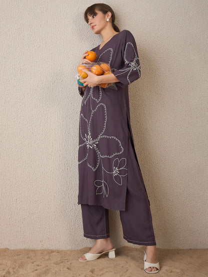 Dhiyona IE Women Floral Embroidered Regular Thread Work Kurta with Palazzos