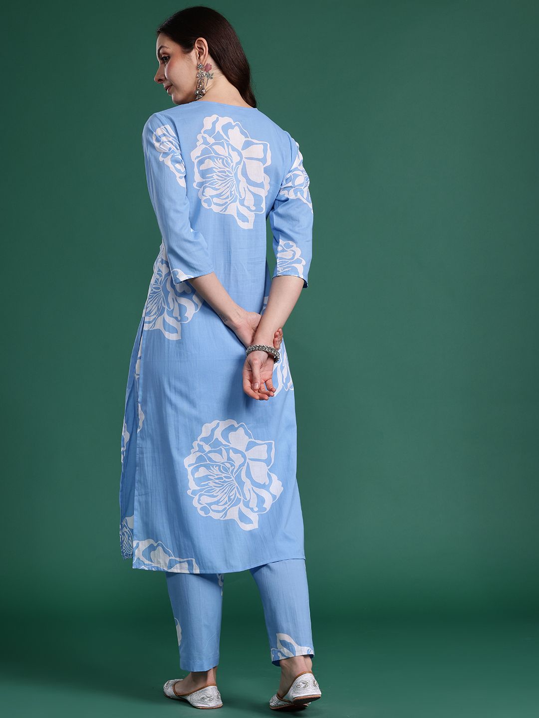 Dhiyona IE Floral Printed Regular Pure Cotton Kurta with Trousers