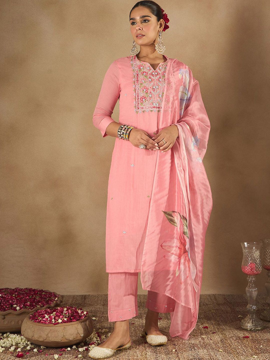 Dhiyona IE Women Floral Embroidered Thread Work Pure Cotton Kurta with Trousers & Dupatta