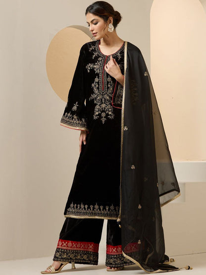 Dhiyona IS Women's Women Floral Embroidered Regular Thread Work Velvet Kurta with Trousers & With Dupatta
