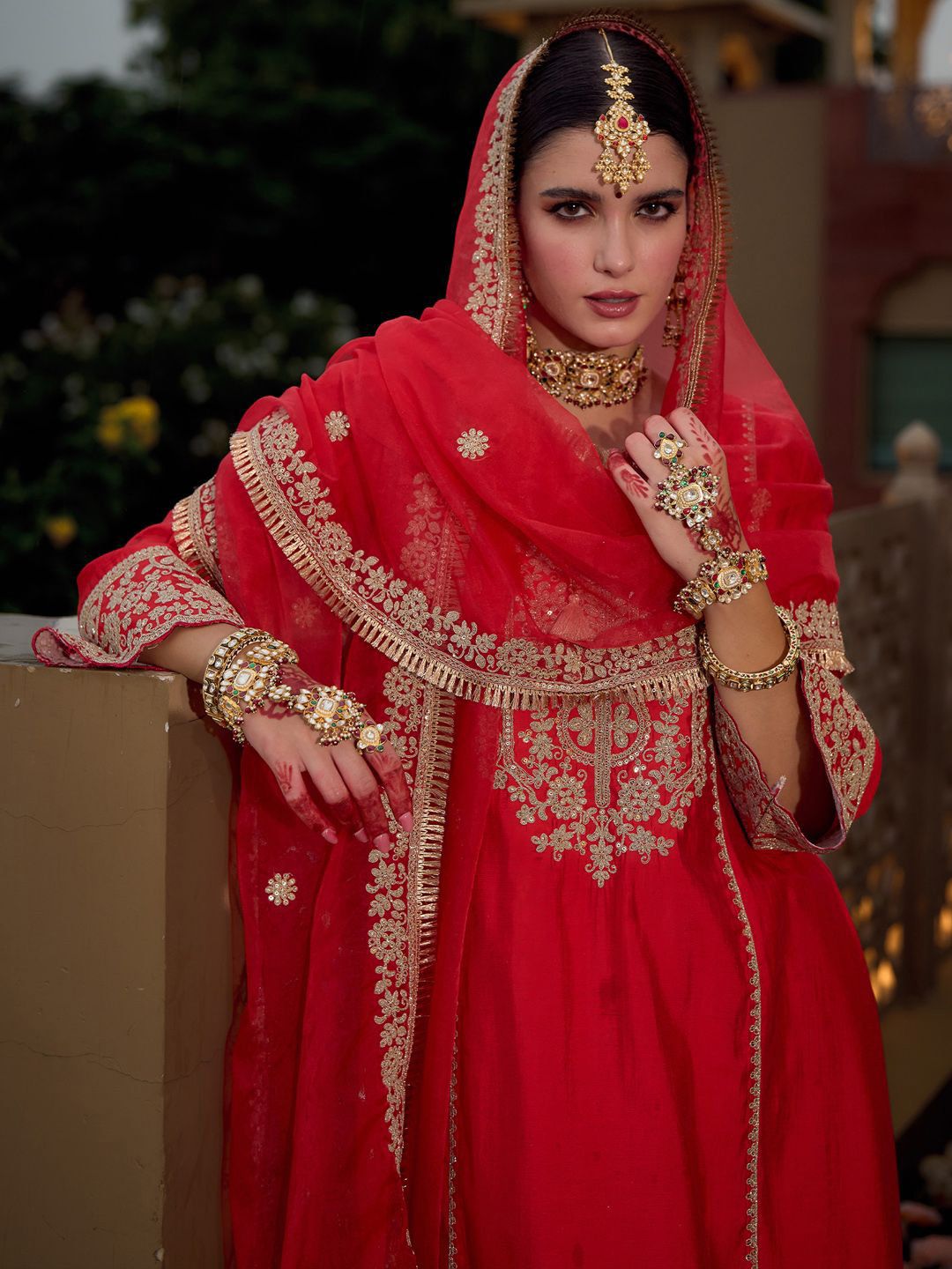 Ethnic Motifs Embroidered Panelled Kurta With Trousers & Dupatta