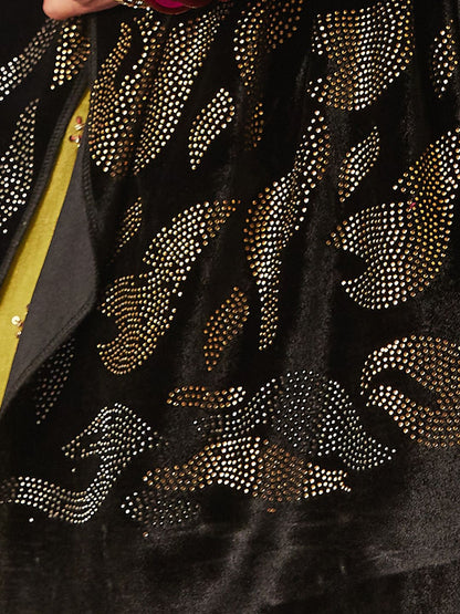 Dhiyona PA Women Paisley Velvet Shawl