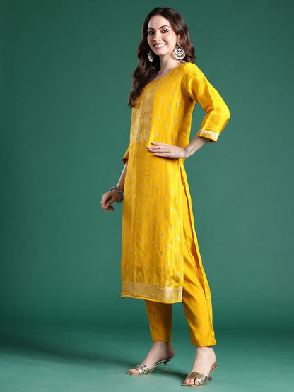 Ethnic Motifs Regular Kurta with Trousers & Dupatta