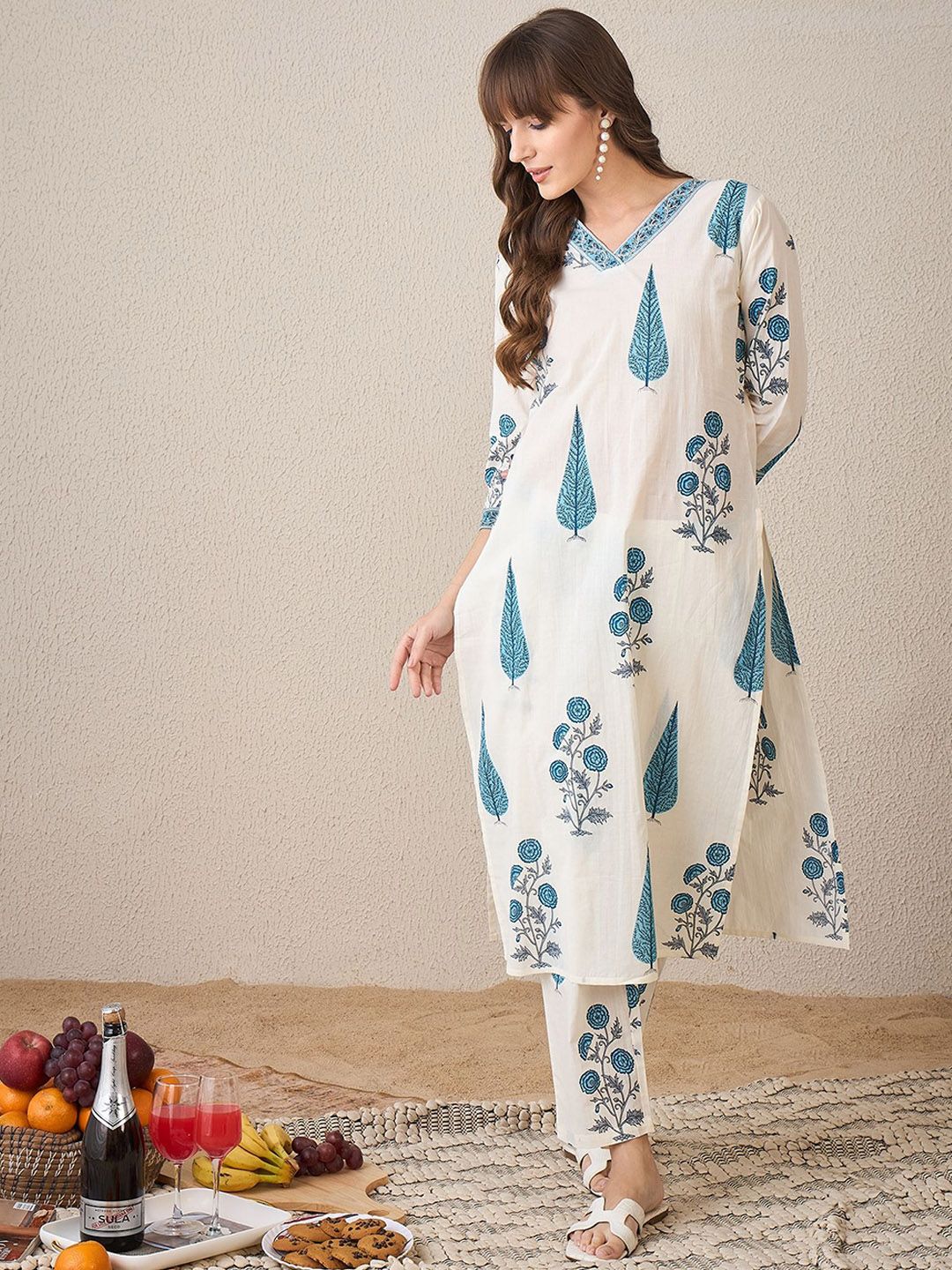Dhiyona IE Printed V-Neck Pure Cotton Tunic With Trouser