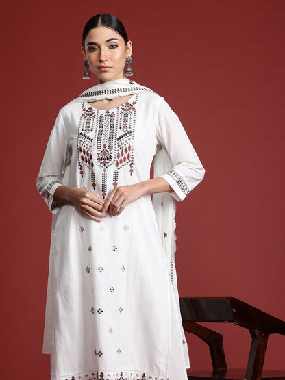 Dhiyona IE Floral Embroidered Thread Work Pure Cotton Kurta with Trousers & With Dupatta