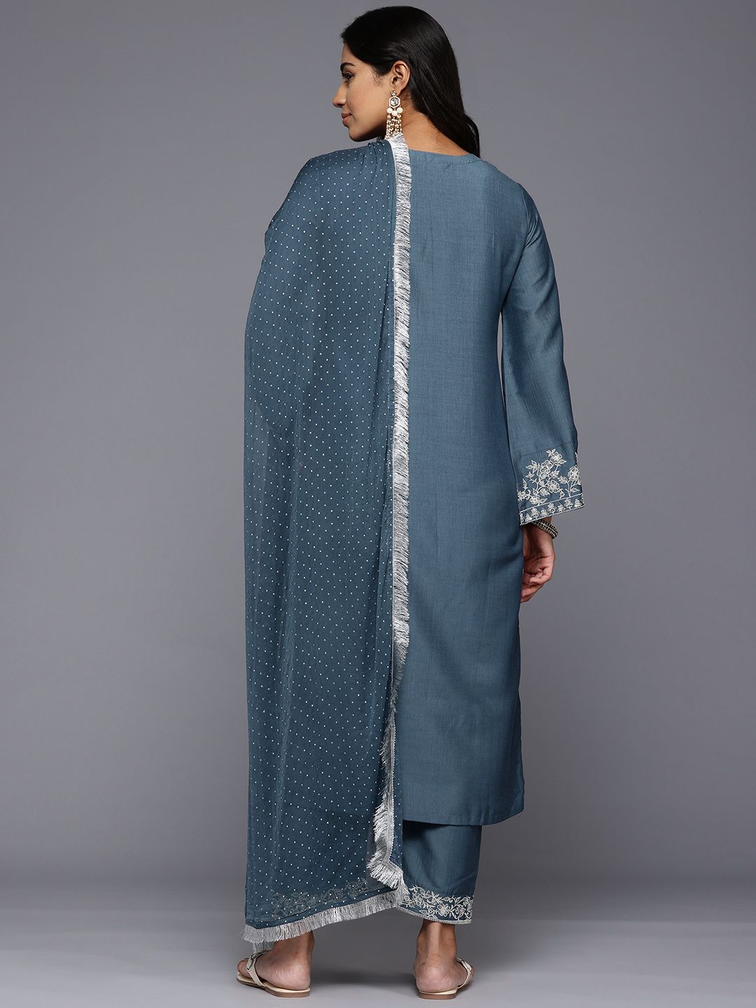 Dhiyona VA Women'sFloral Embroidered Kurta With Trousers & Dupatta