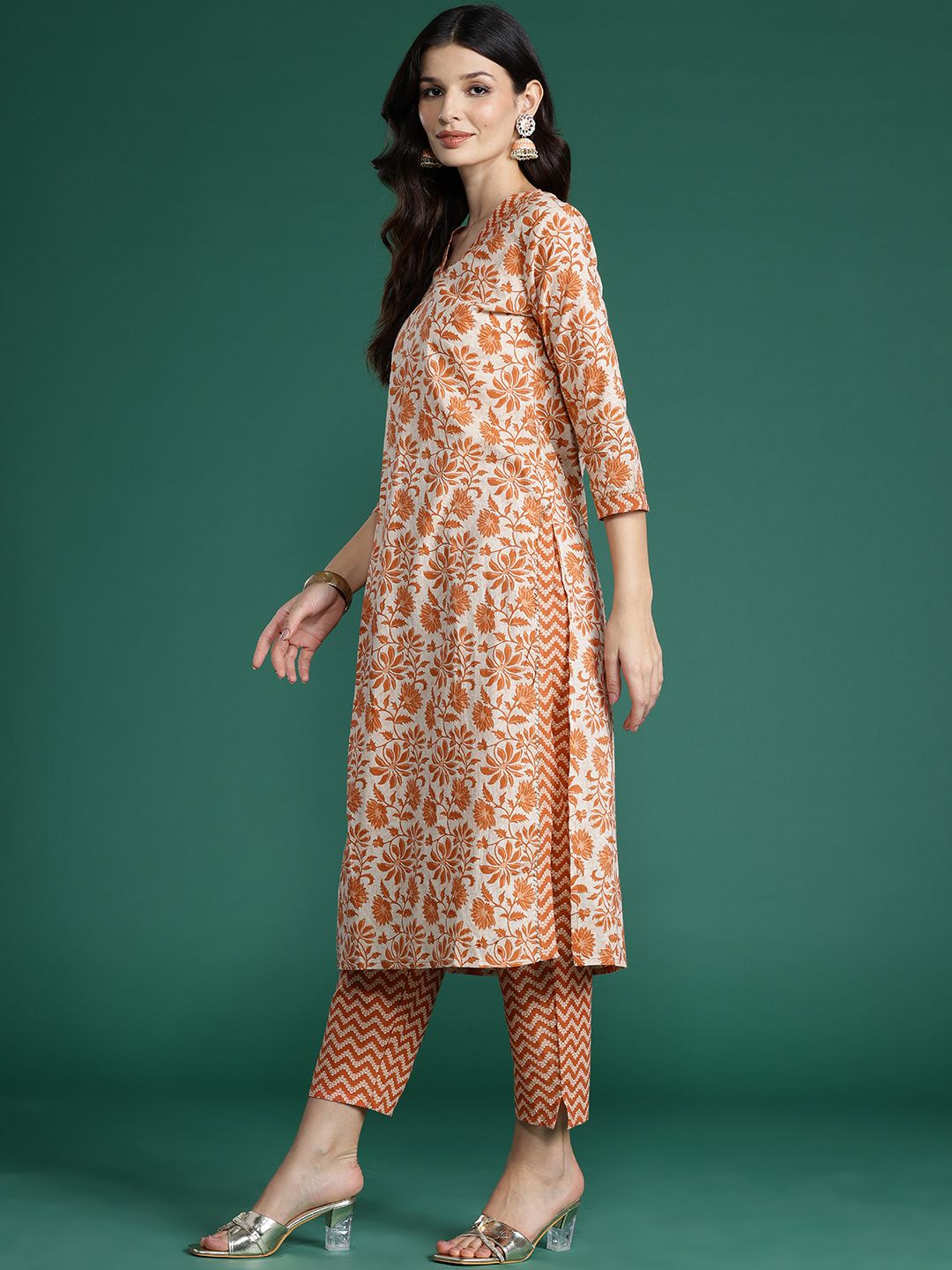 Floral Printed Gotta Patti Pure Cotton Kurta With Trousers & Dupatta