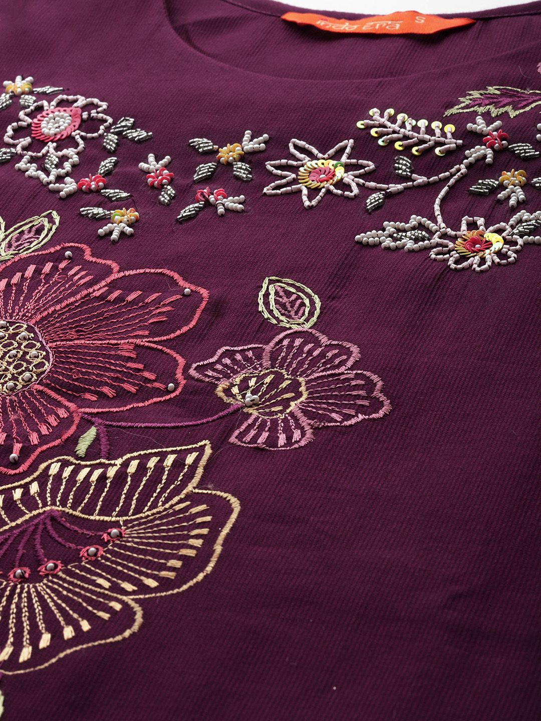 Dhiyona IE Women Floral Embroidered Regular Beads and Stones Kurta with Trousers & Dupatta
