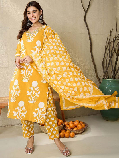Dhiyona IE Floral Printed V-Neck Pure Cotton Straight Kurta With Trousers & Dupatta
