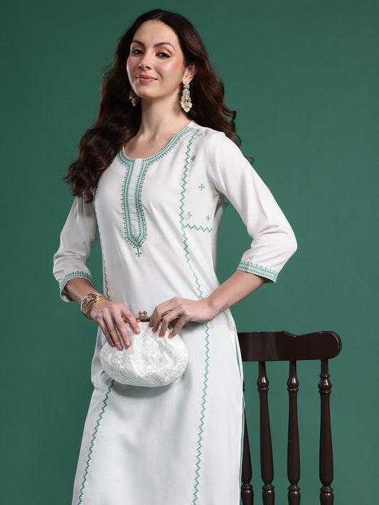 Dhiyona IE Women Geometric Embroidered Thread Work Kurta