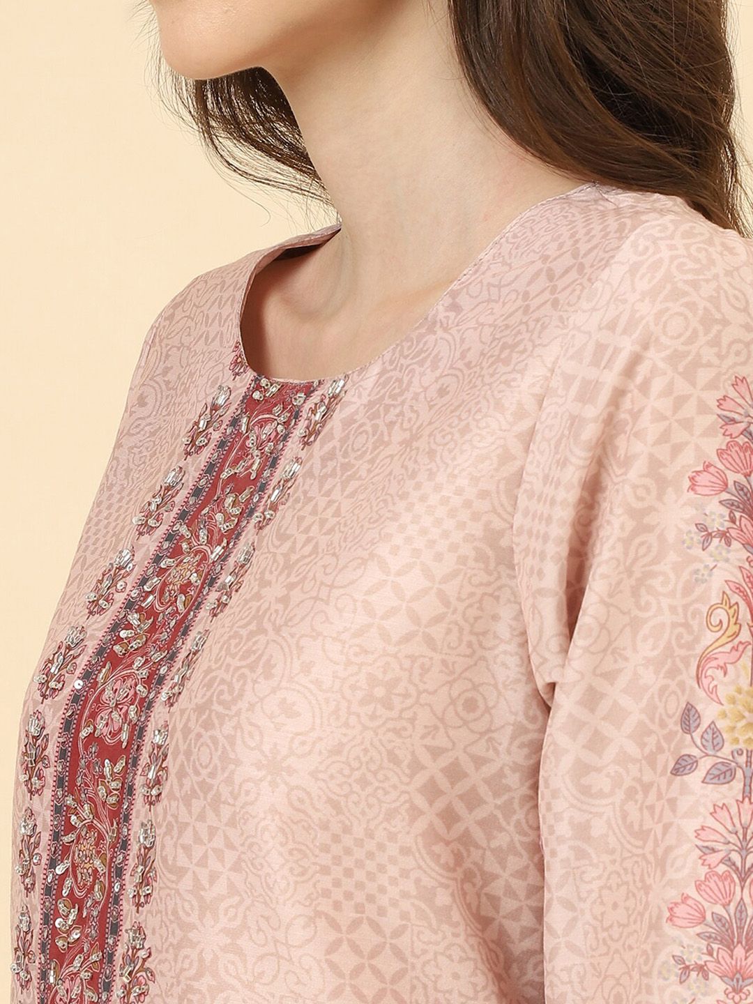 Dhiyona VA Women'sFloral Printed Regular Beads and Stones Kurta With Trousers & Dupatta