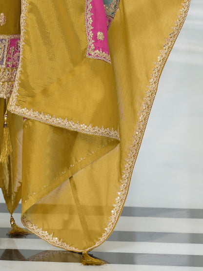 Women Floral Embroidered Kurta with Trousers & Dupatta