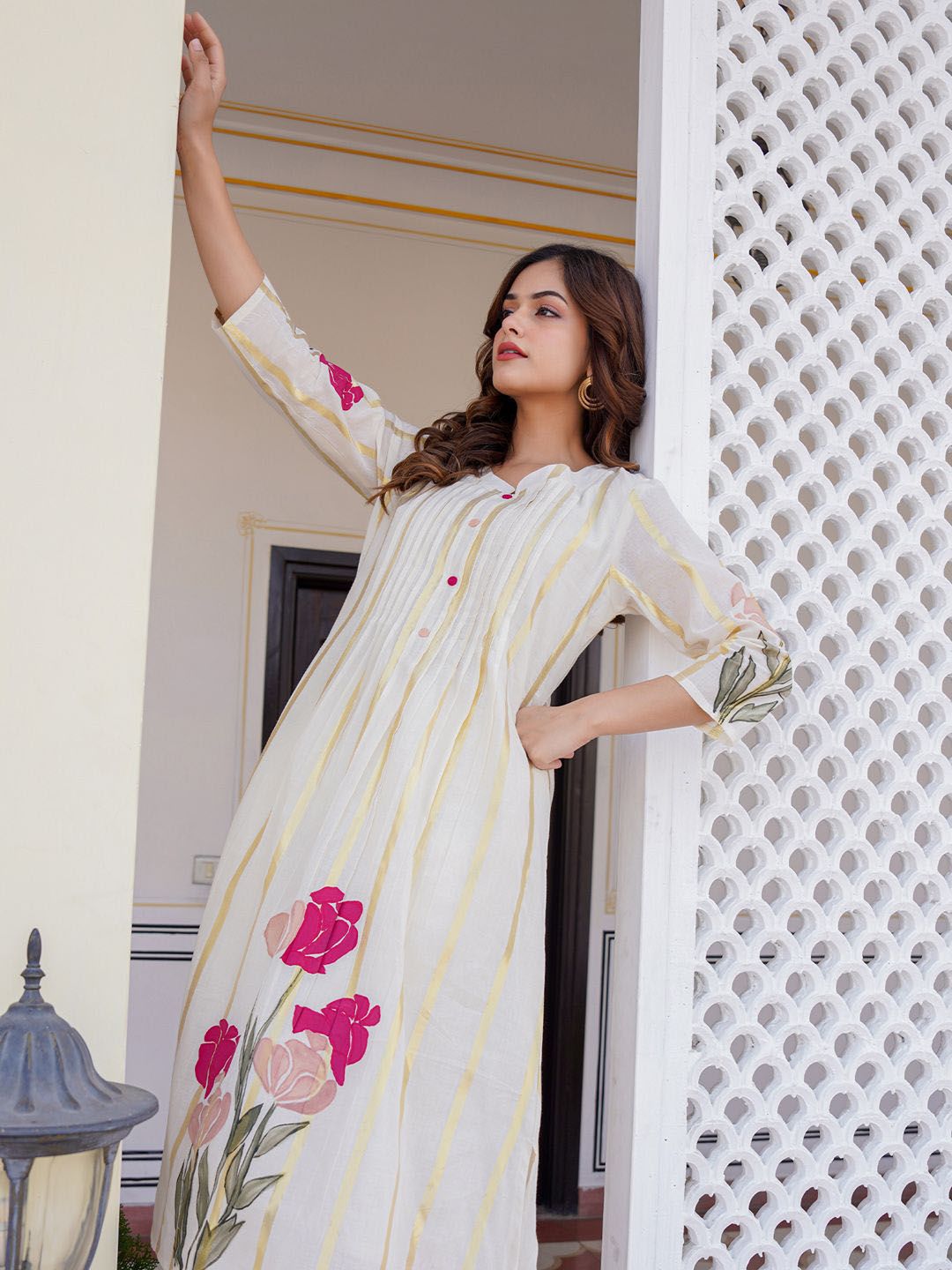 Women Floral Printed Regular Pure Cotton Kurta with Trousers
