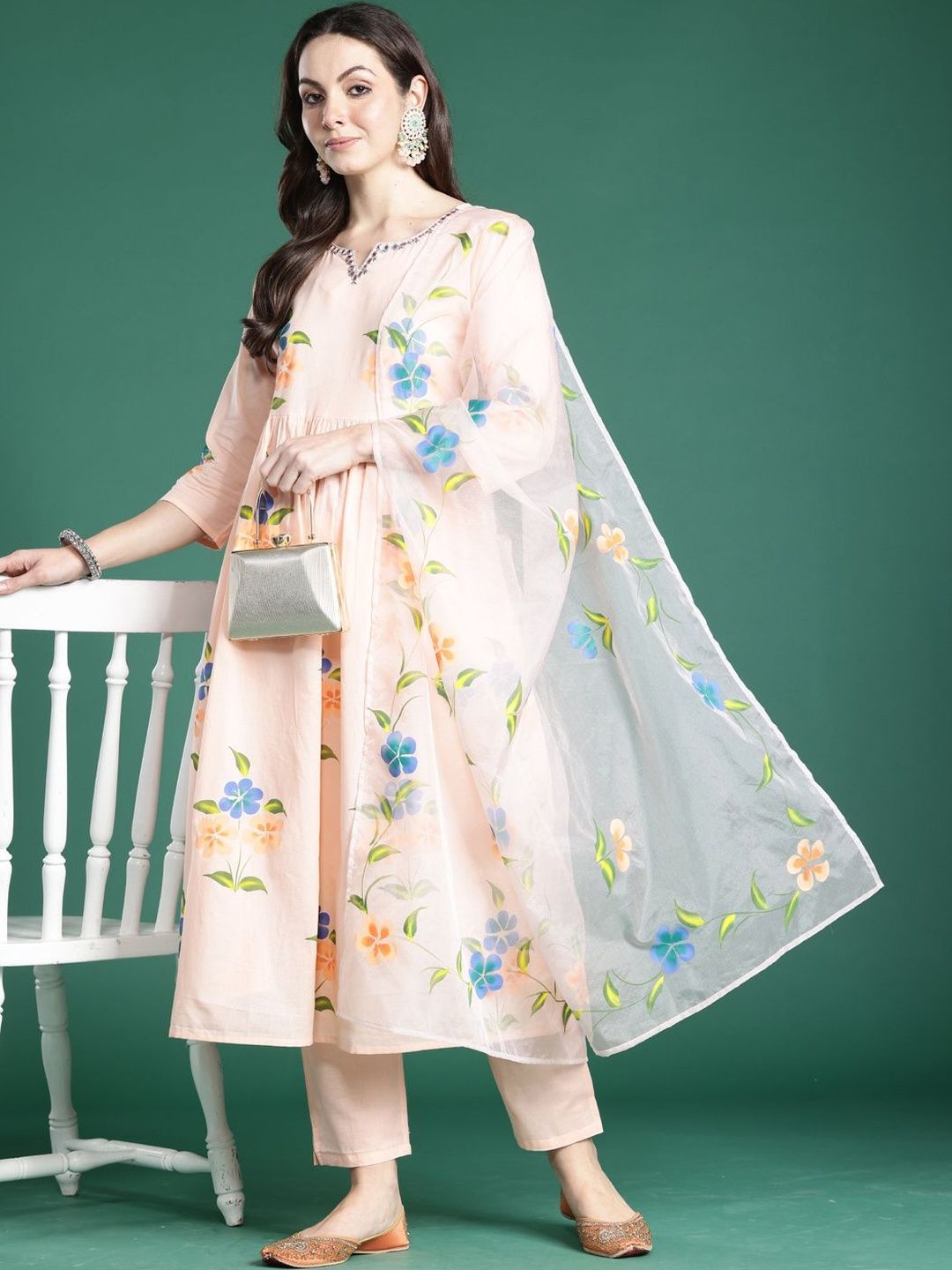 Floral Printed Empire Thread Work Pure Cotton Kurta with Trousers & With Dupatta