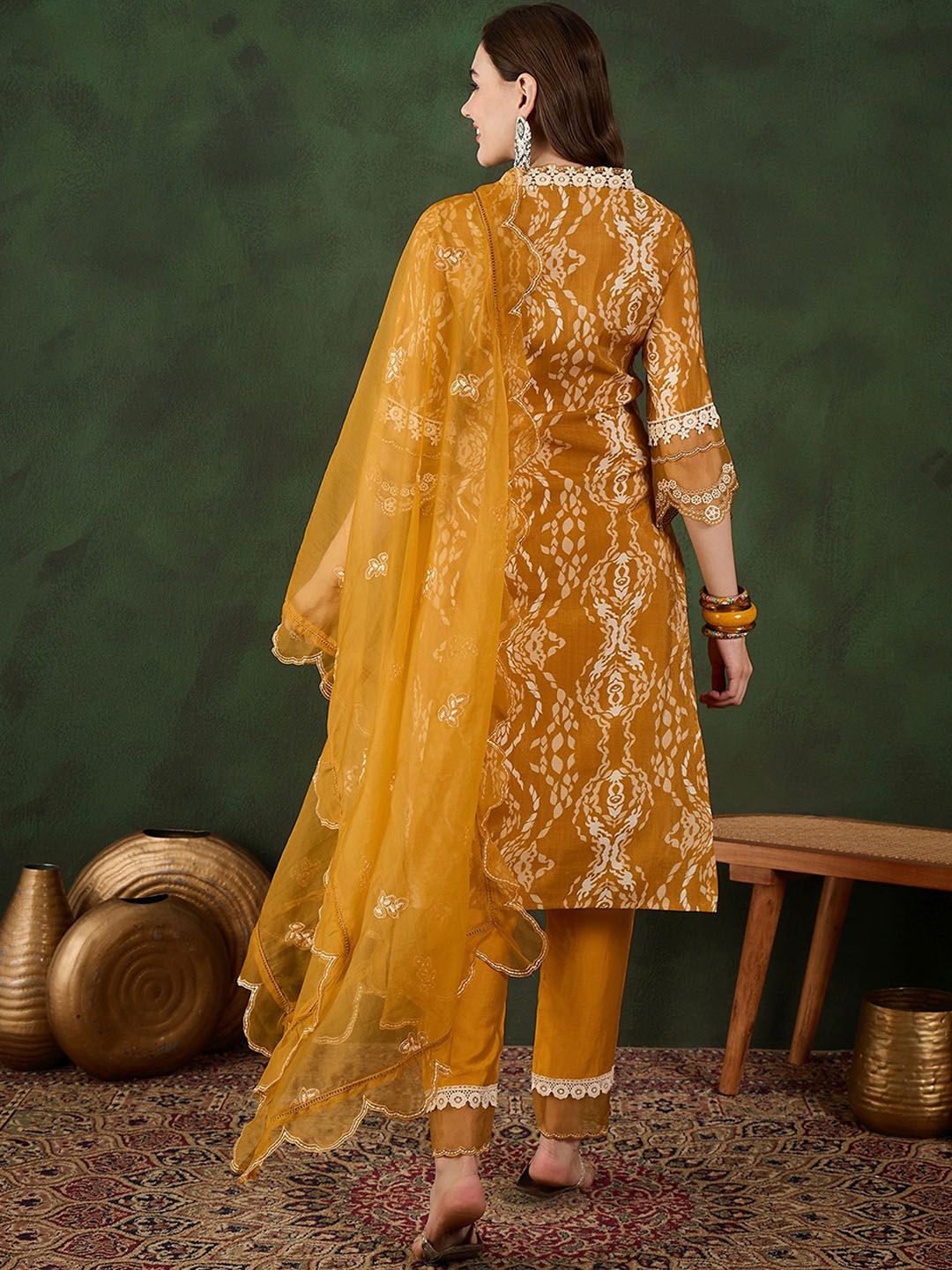 Dhiyona SN Women's Embroidered Kurta & Trouser With Dupatta