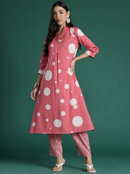 Dhiyona IE Women Printed Pleated Pure Cotton Kurta with Trousers