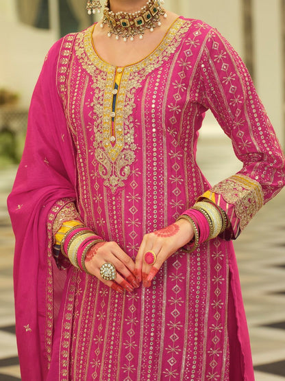 Dhiyona IE Women Ethnic Motifs Embroidered Regular Sequinned Kurta Set With Dupatta